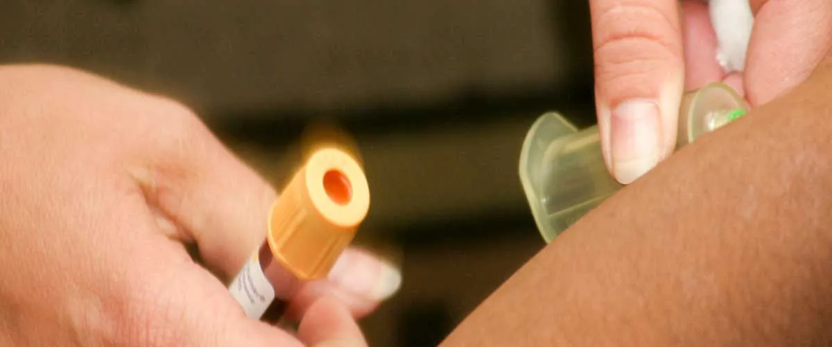 Vacunación internacional AXA Assistance