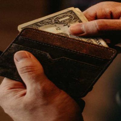 ¿Cómo irse al extranjero sin dinero?