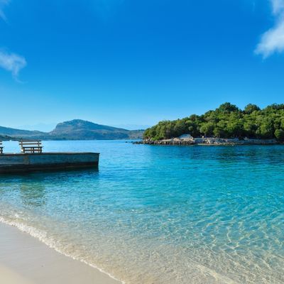 Mejor época para viajar a Albania: clima, precios y mes a mes