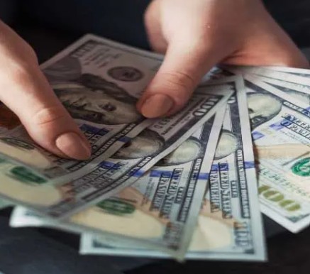 Cómo acertar con las propinas alrededor del mundo