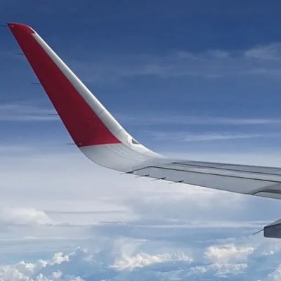 ¿Se puede salir del aeropuerto en una escala?